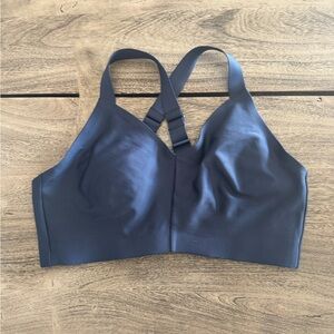 ALO Airlift Strength Navy Sports Bra